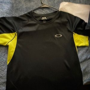 Oakley shirt